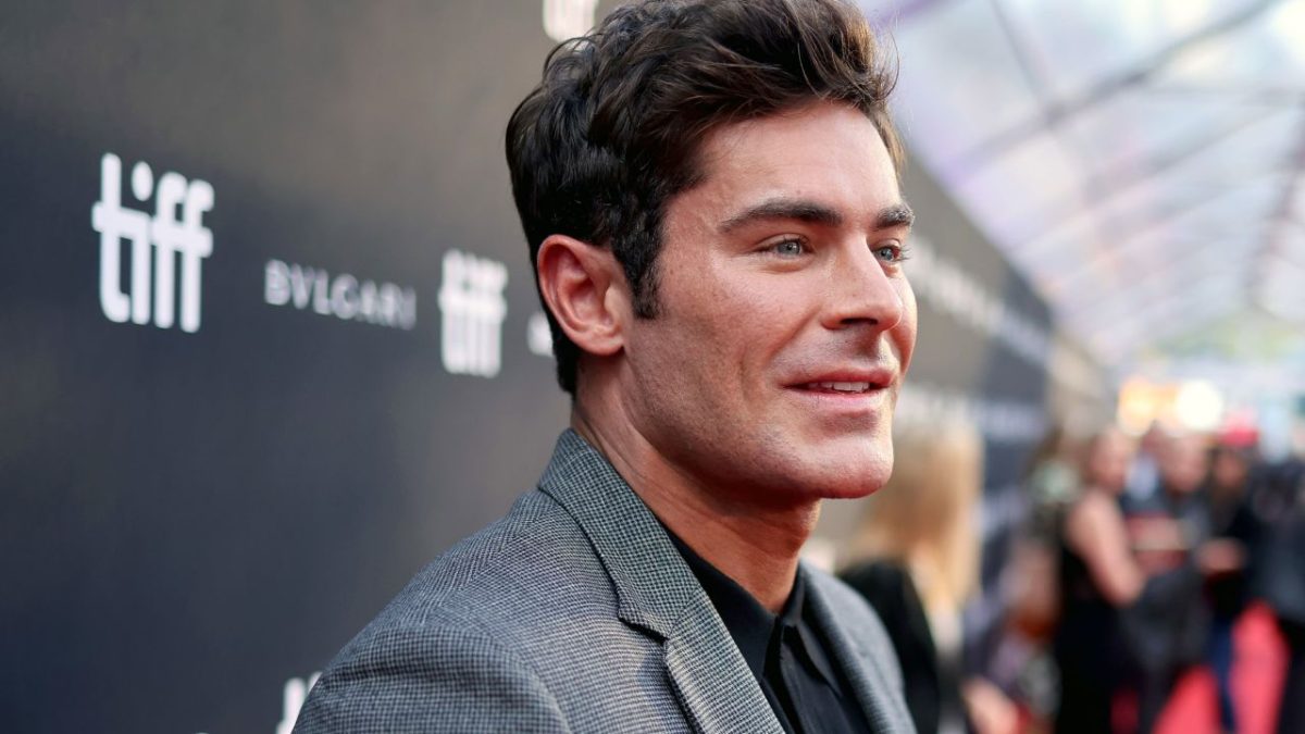Zac Efron Responds to Rumors About His Alleged Facial Cosmetic Surgery