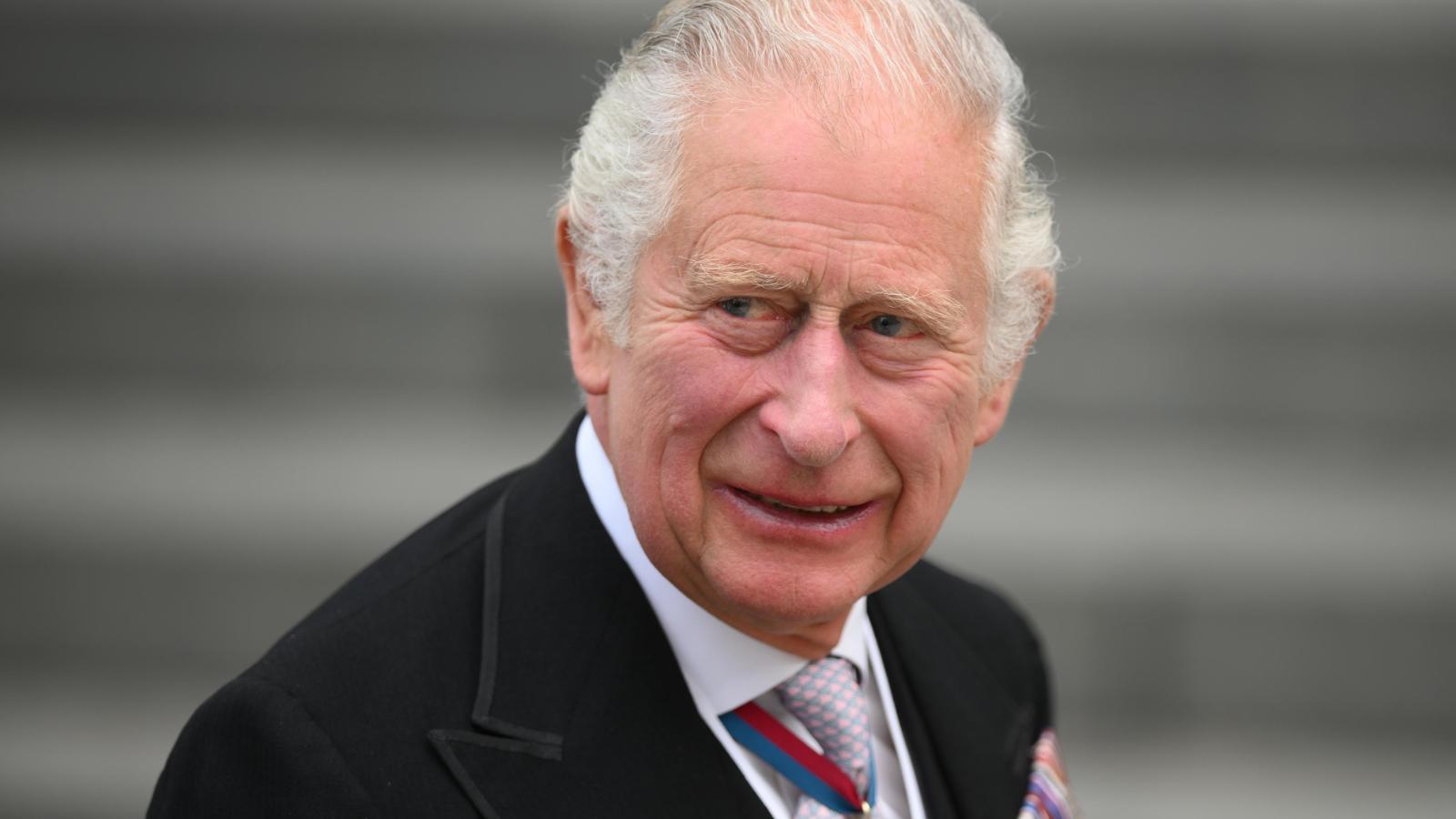 Buckingham Palace reveals the new monogram of King Charles III The