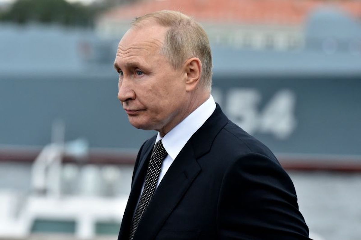 Políticos locales se unen para desafiar a Vladimir Putin