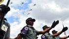 Guardia Nacional desfila ante polémica militarización
