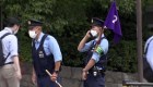 Hombre se prende fuego en protesta por funeral de Shinzo Abe