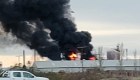 El momento de la explosión de una refinería en Neuquen, Argentina