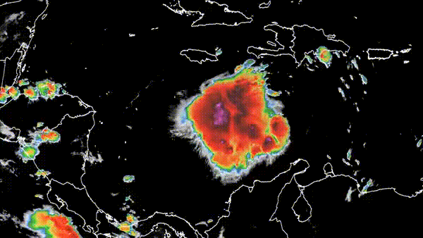 Se pronostica que la tormenta tropical Ian alcanzará fuerza de categoría 4 a medida que avanza hacia Florida