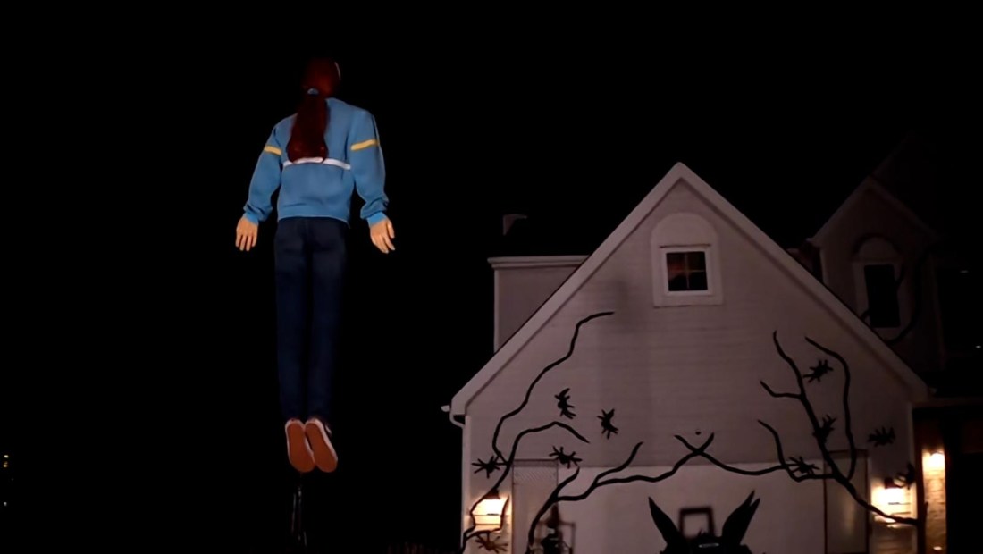 Decoración de "Stranger Things" para Halloween se vuelve viral