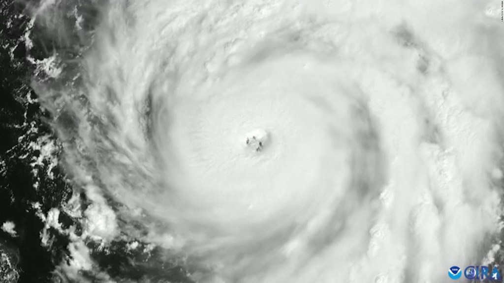 Satellite images show lightning inside Hurricane Ian