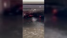 Huracán Ian: autos flotan en estacionamiento tras inundaciones