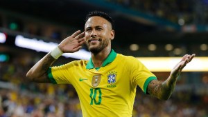 Un aficionado dejará todos sus bienes a Neymar Jr.