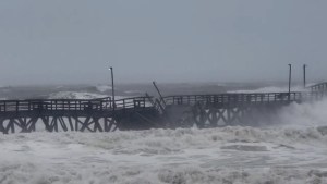 Ciclón provoca colapso parcial de muelle en Carolina del Sur