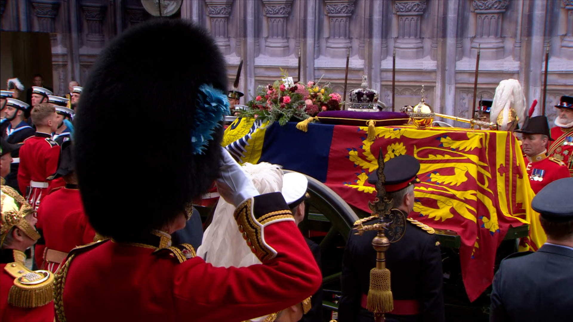 Un minuto de silencio nacional para la reina Isabel II