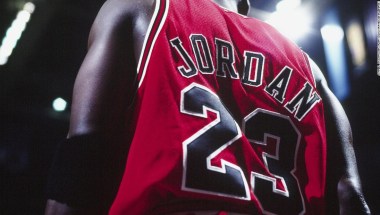 NBA: Venden una camiseta de Michael Jordan por 10,1 millones: las camisetas  más caras de la historia del deporte