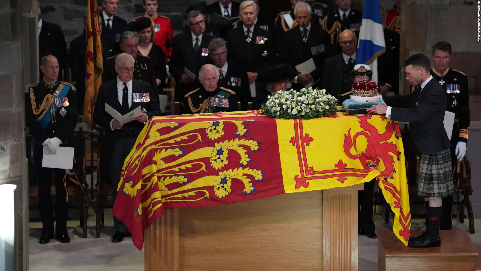 Najnowsze wieści o śmierci i pogrzebie królowej Elżbiety II