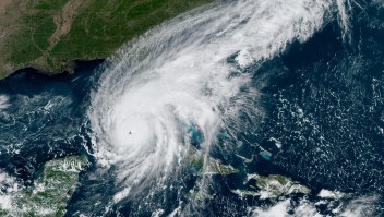 huracán ian