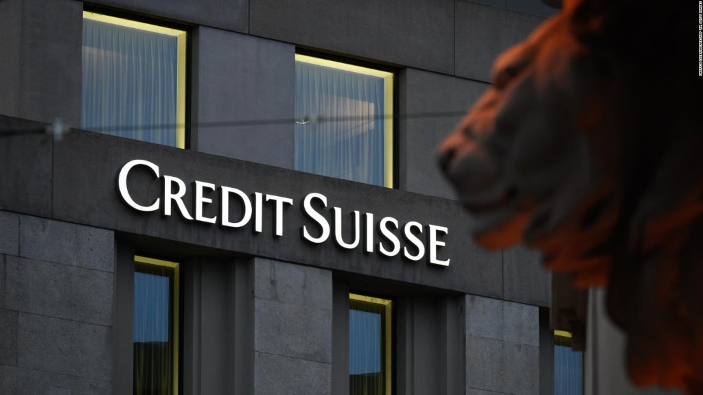 Caen las acciones del banco suizo Credit Suisse