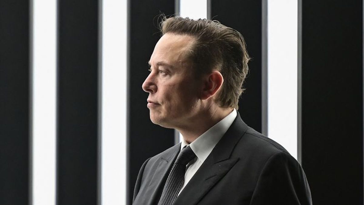 Elon Musk kupuje Twittera i zwalnia najlepszych menedżerów