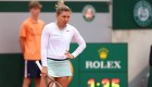 Suspenden a la tenista Simona Halep por dar positivo a prueba de dopaje