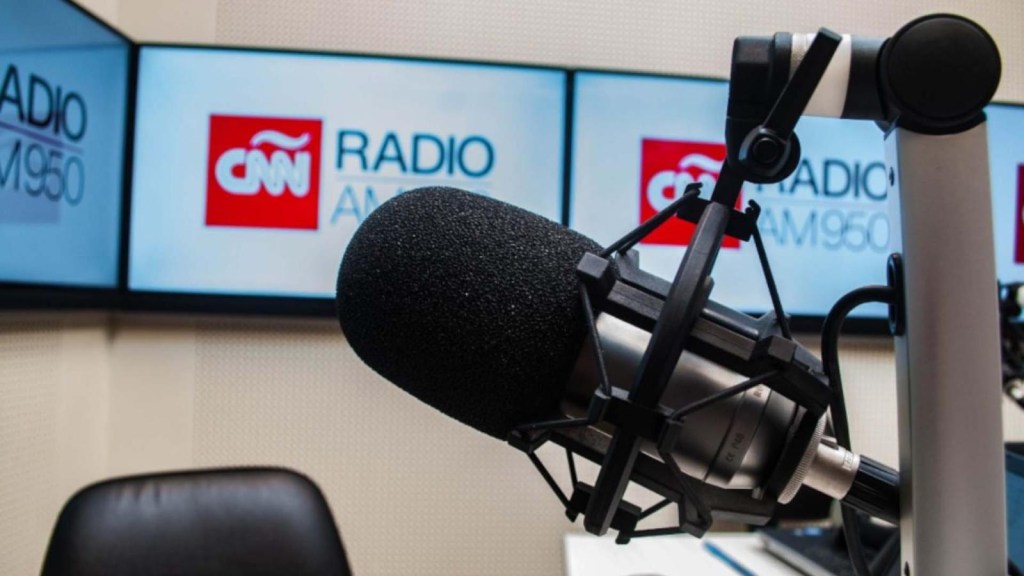 CNN Radio Argentina recibe premio Martín Fierro
