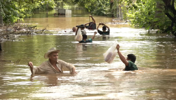 Lo perdieron todo por la tormenta Julia en El Salvador