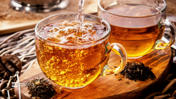 Estudio: beber té negro se asocia con menor riesgo de muerte