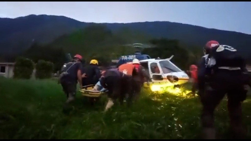 This is how the work continues due to the floods in Venezuela