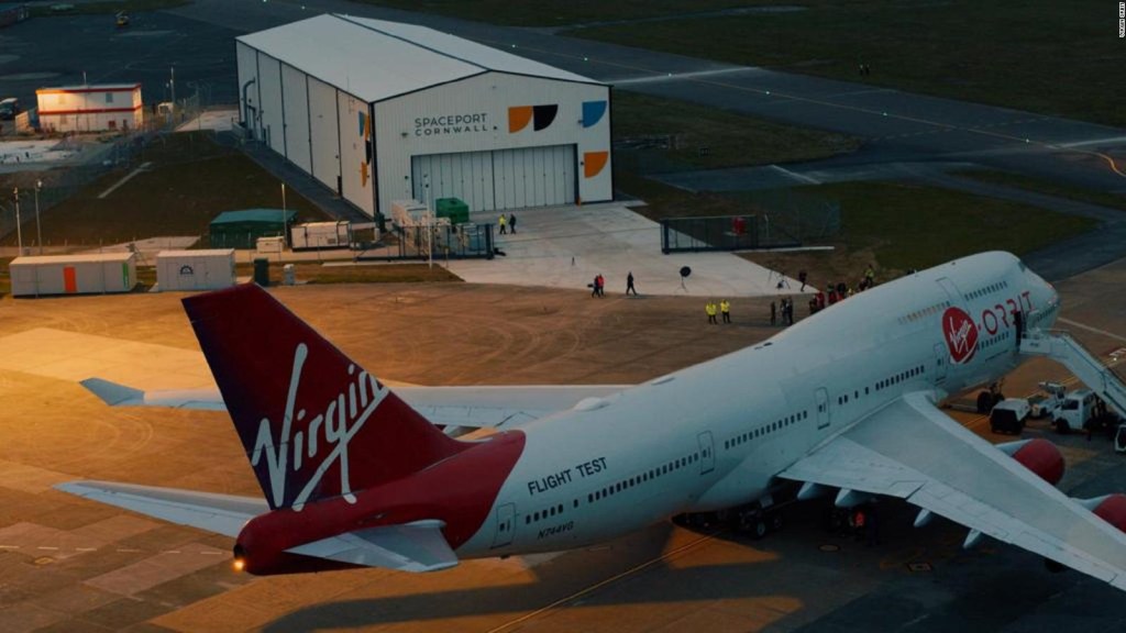 Virgin Orbit ma zamiar wystrzelić swoją pierwszą rakietę w kosmos na pokładzie Boeinga 747