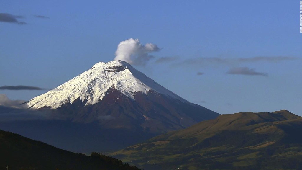 Alerta Amarilla en Ecuador por actividad del volcán Cotopaxi