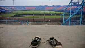 Más de 130 personas murieron en el estadio Kanjuruhan en Malang, Indonesia