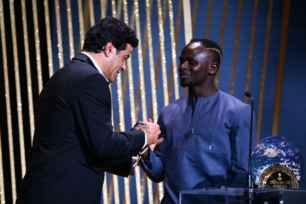 Sadio Mané recibe el Premio Sócrates.