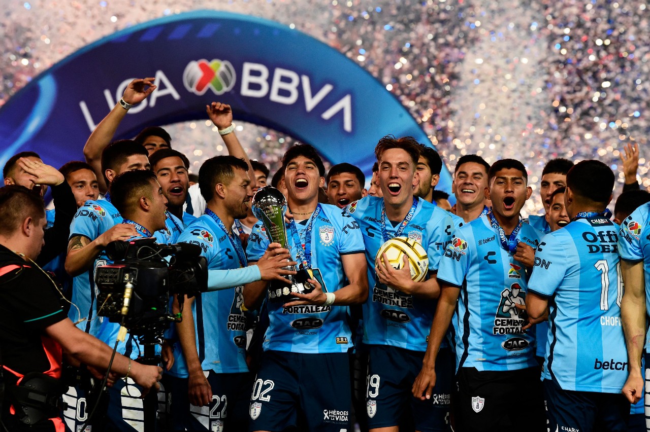 Pachuca golea al Toluca y se corona campeón del fútbol mexicano por séptima ocasión