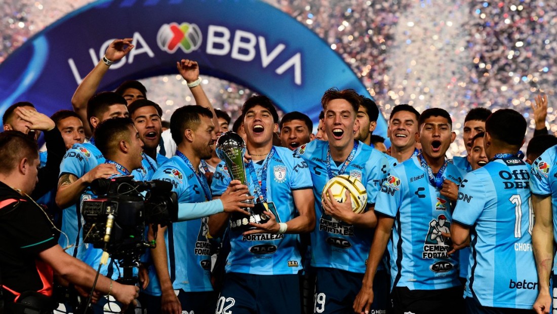 Pachuca golea al Toluca y se corona campeón del fútbol mexicano por séptima ocasión