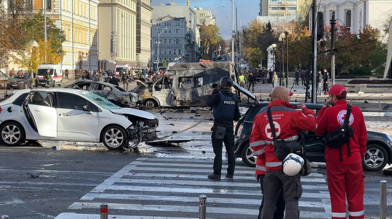 Rusia atacó varias ciudades de Ucrania este lunes