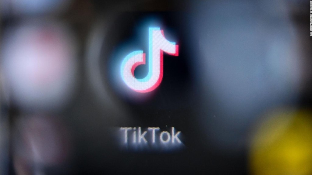 TikTok ofrece más de 4.000 empleos mientras Meta y Twitter despiden personal