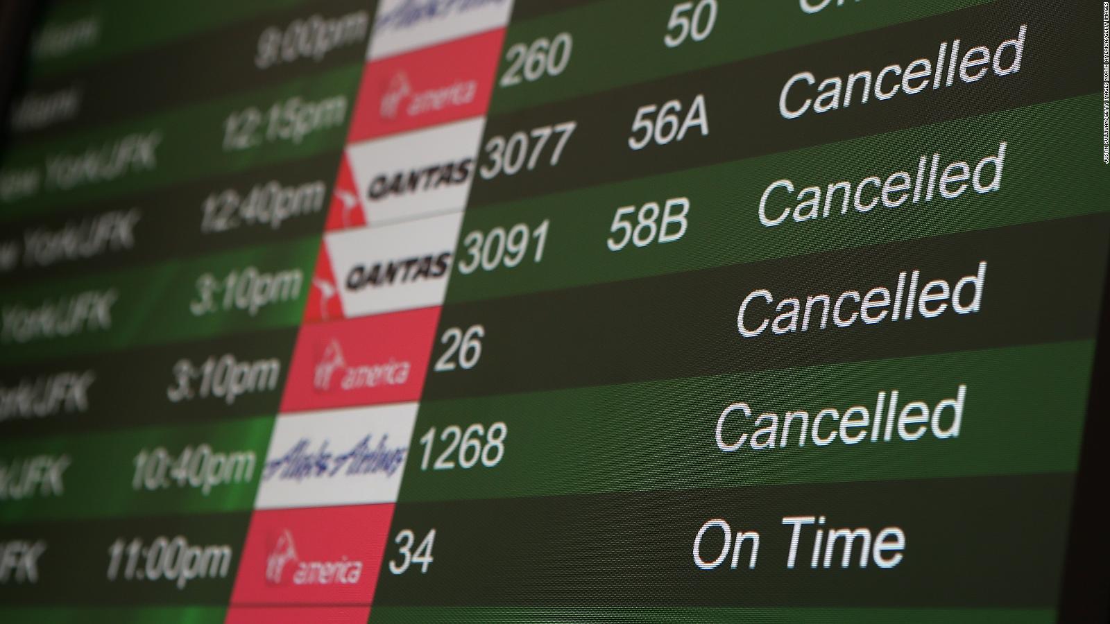 US Lawmakers Call For More Compensation For Flight Delays The Limited   220825160627 Cancelled Flights Full 169 