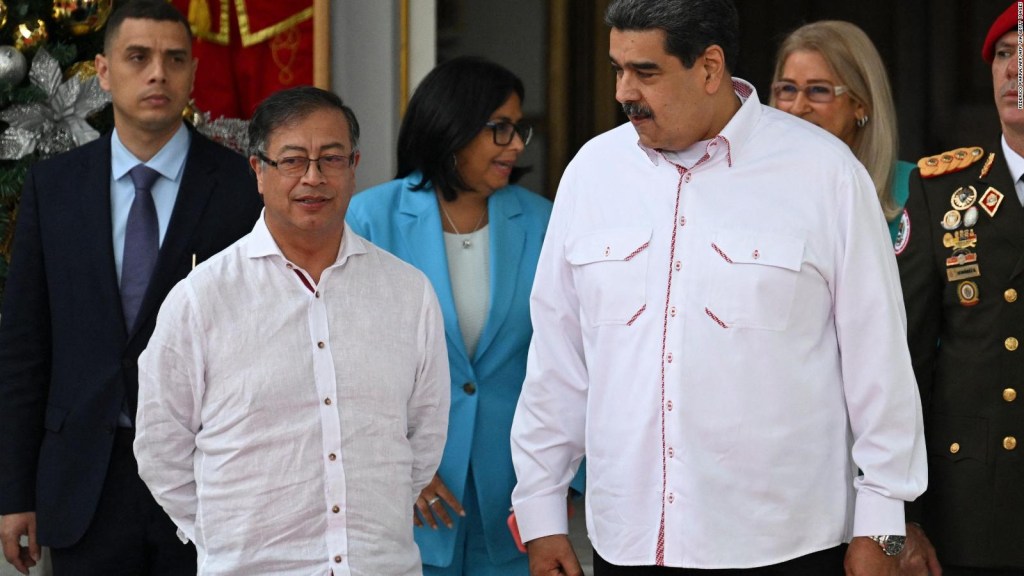 Gustavo Petro y Nicolás Maduro se reúnen en Caracas