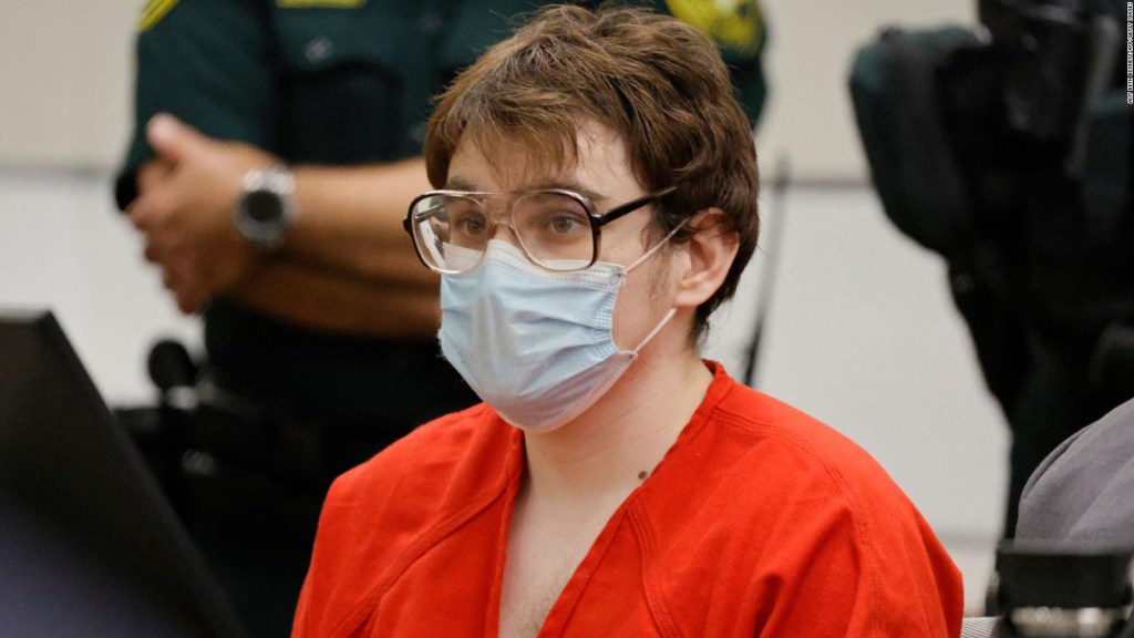 Parkland shooter sentenced to life in prison