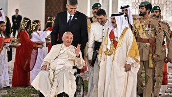 El viaje del papa a Baréin busca afianzar lazos con los líderes musulmanes