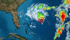 La tormenta Nicole avanza hacia la Florida