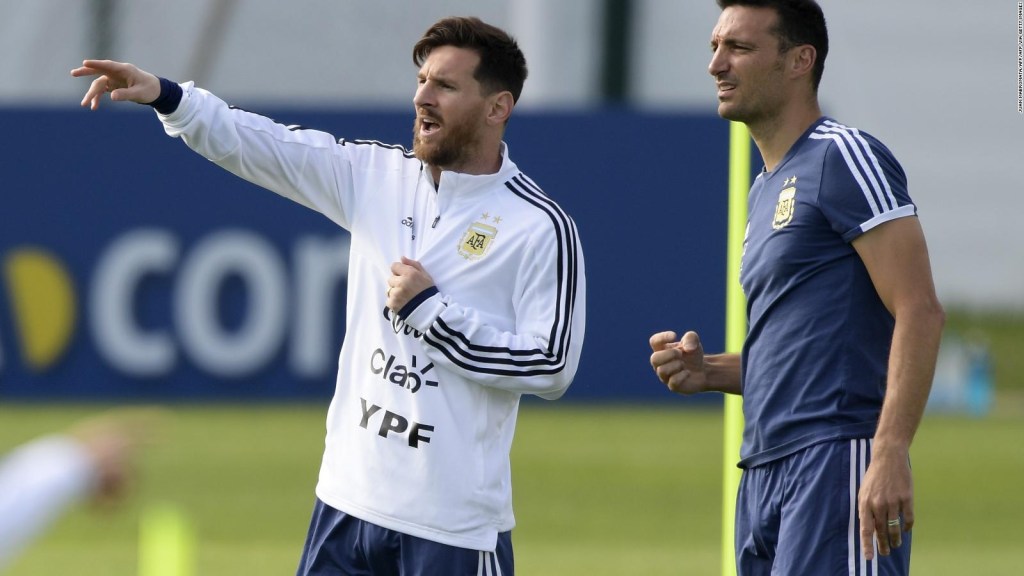 221109094751 messi scaloni argentina deportes training full 169 1 - Scaloni confía que no será ultimo Mundial de Messi