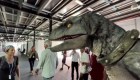 COP27: Frankie el dinosaurio protesta contra la crisis climática