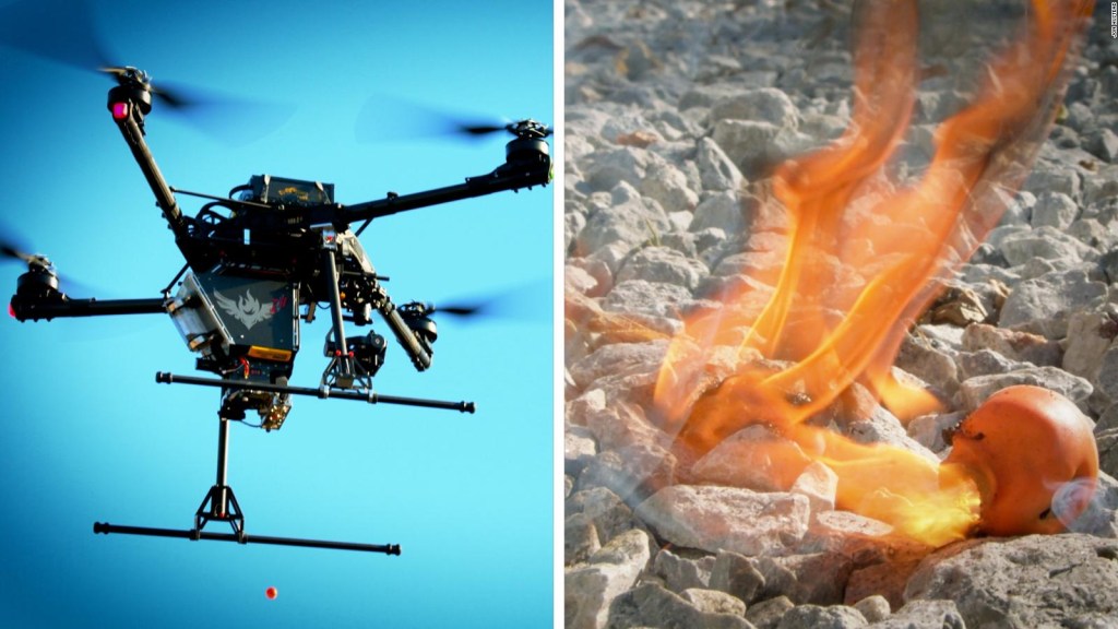 Mira estos drones que lanzan bolas de fuego para prevenir incendios