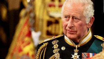 Carlos III cumple años en un difícil momento para la monarquía