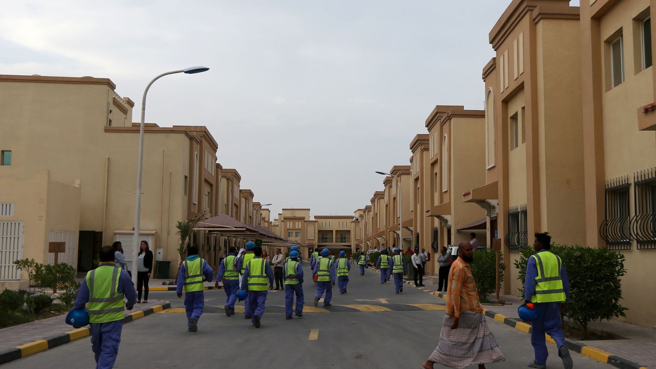 trabajadores qatar