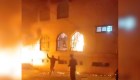 Prenden fuego a un seminario en Irán. Mira las imágenes