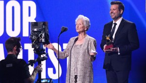 Ángela Álvarez gana Latin Grammy a sus 95 años