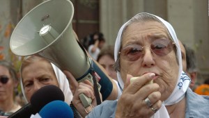 Madres de Plaza de Mayo consideró "un insulto" el tuit de Alberto Fernández por la muerte de Hebe de Bonafini
