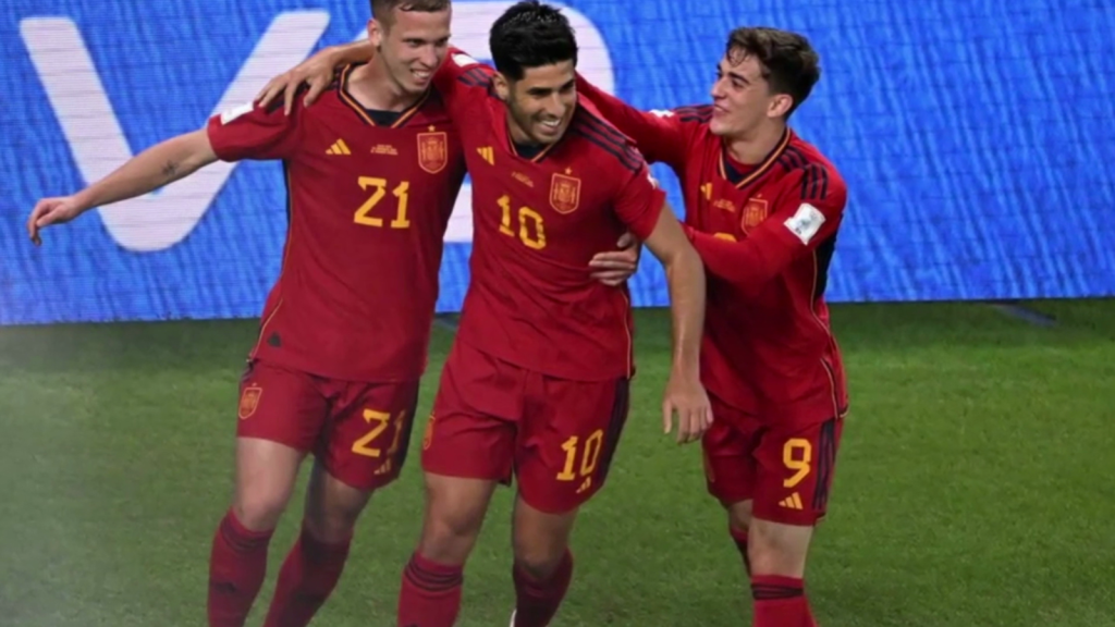 Spain submerges Costa Rica with a win
