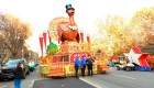 New York residents enjoy the traditional Macy's parade