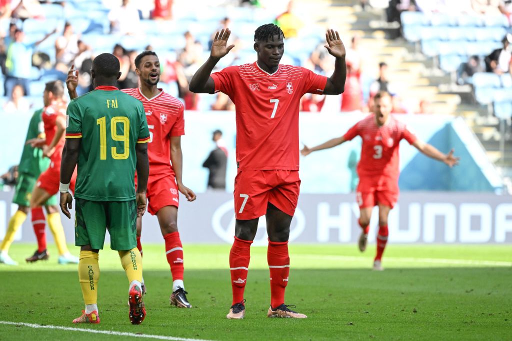 Embolo decided not to celebrate his goal against Cameroon.  (Photo: FABRICE COFFRINI/AFP via Getty Images)
