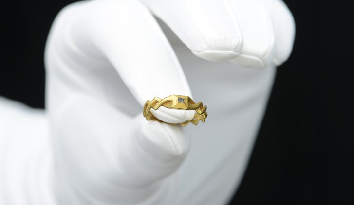 anillo compromiso medieval