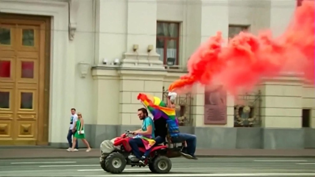 Russian Congress bans the "LGBTQ propaganda"