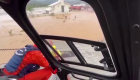 Así son rescatadas familias en Brasil tras inundaciones
